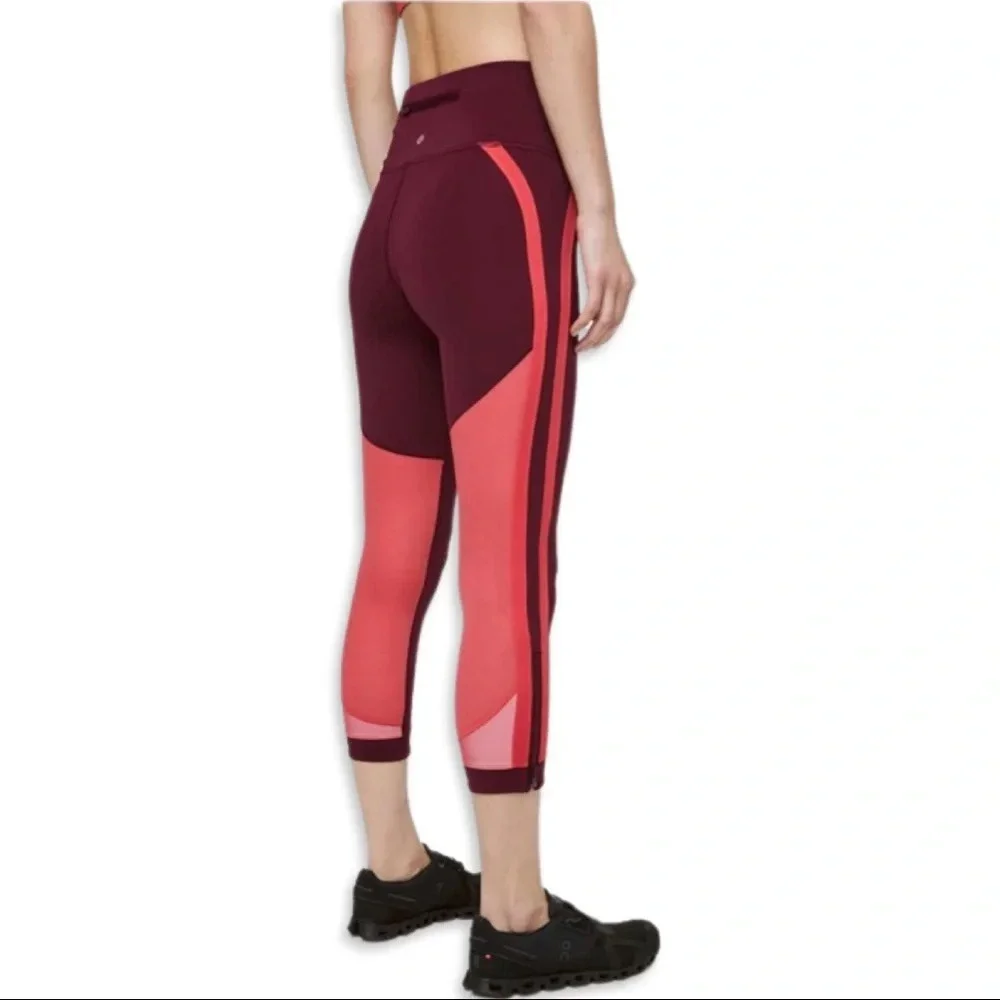 {Lululemon} zip the line crop